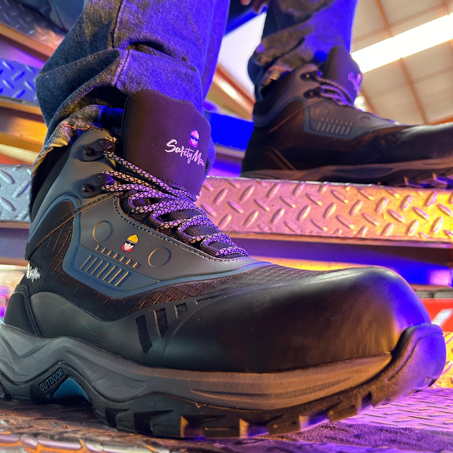 Bota de seguridad modelo TRINCADA marca Safety Man