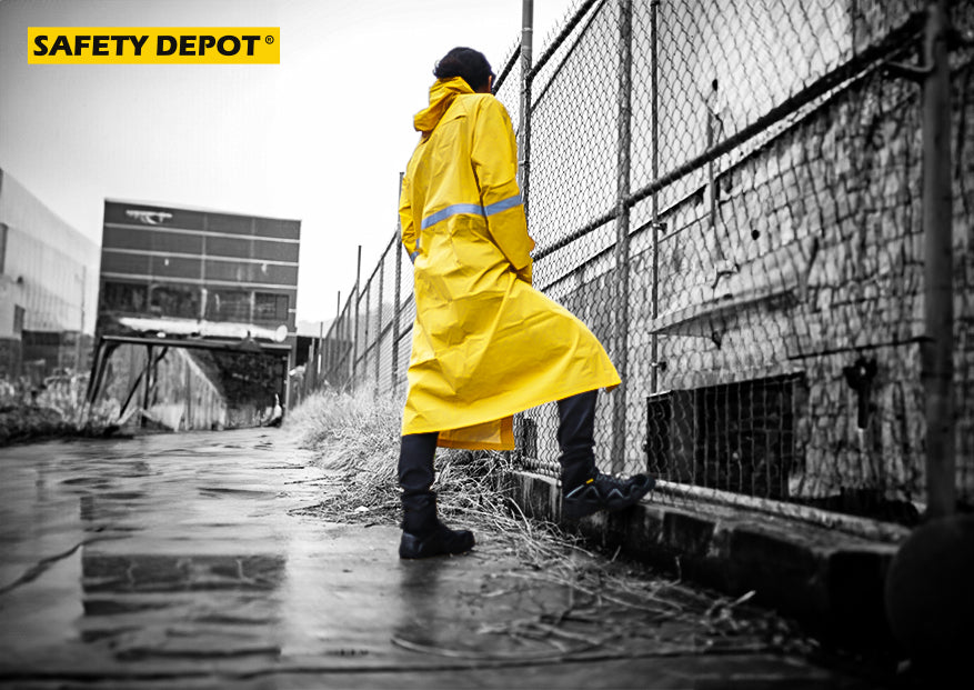 Impermeables marca LICA en Safety Depot