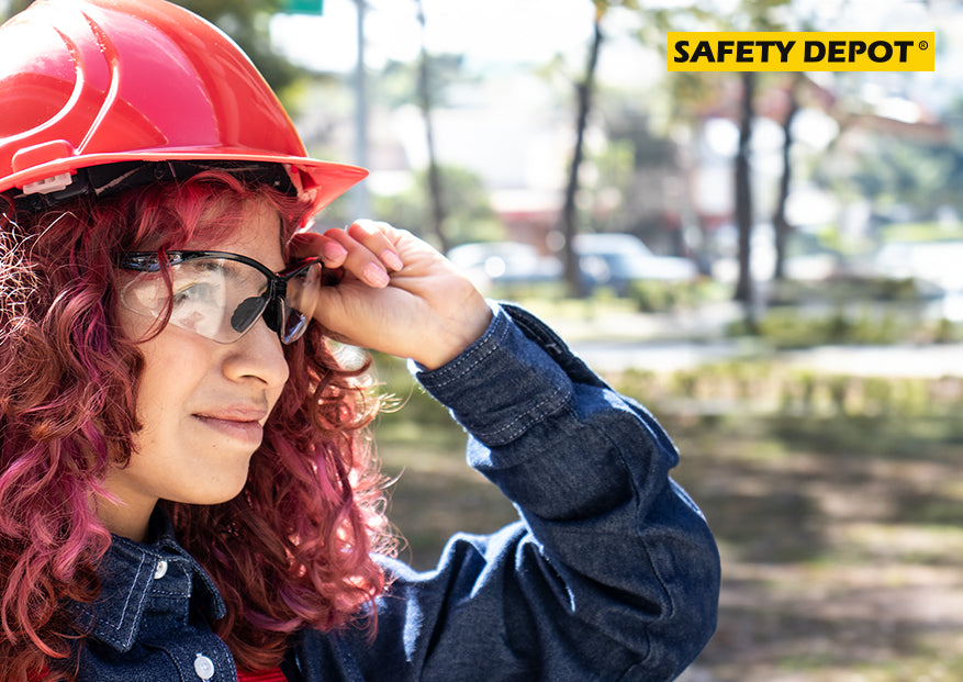 Protegiendo tu visión: “Descubre la importancia de utilizar lentes de seguridad"