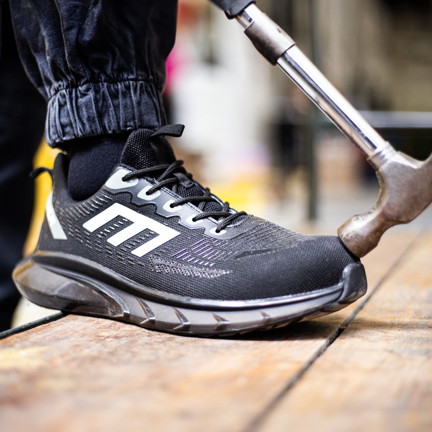 Tenis de seguridad mod.440 marca LICA
