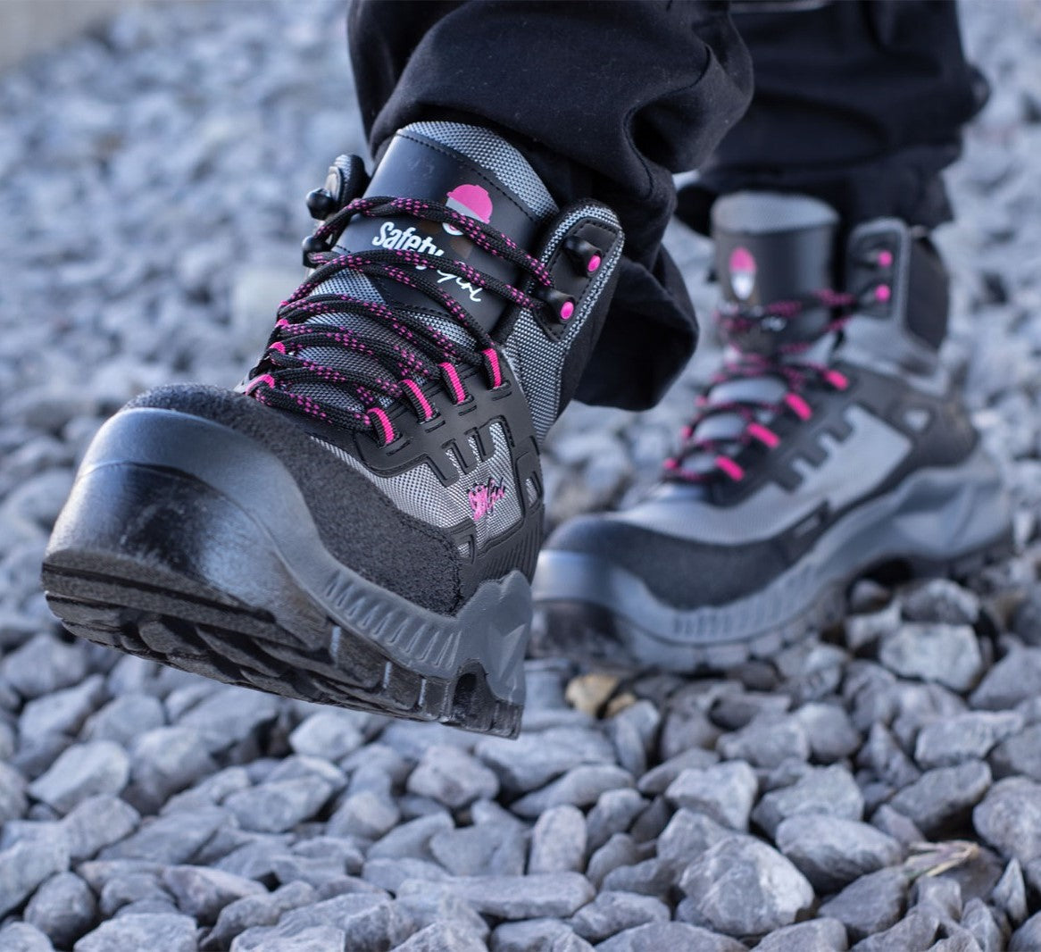 Botas de seguridad modelo COMBAT marca Safety Girl