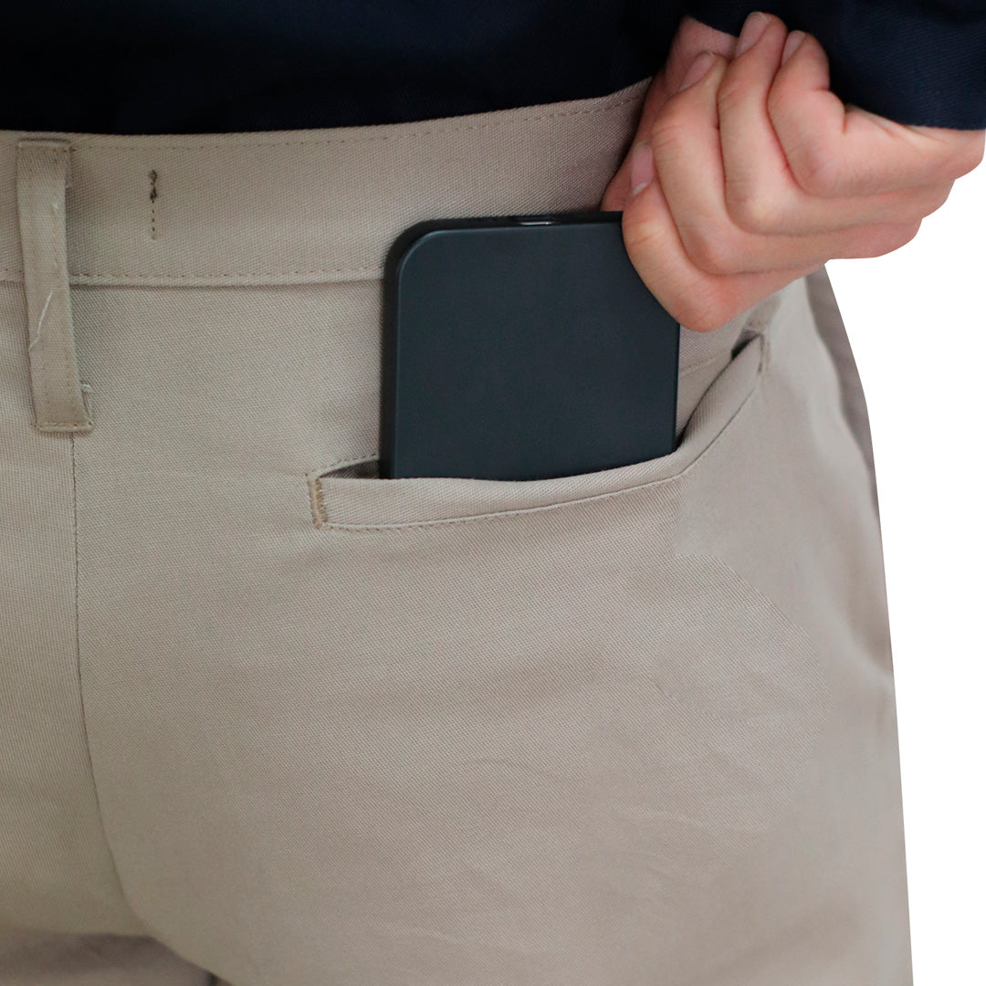 Pantalón de algodón color caqui mod. PAN100BD marca LICA